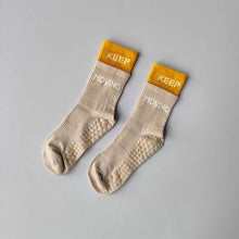 Load image into Gallery viewer, Women's Mid-Tube Yoga Sports Socks