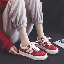 Load image into Gallery viewer, Hot sale Retro Red Canvas Shoes Women Fashion Low Top Women's Vulcanized Shoes Flats Comfort Lace-Up Skateboard Sneakers