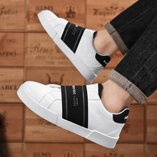 Load image into Gallery viewer, Fashion Concise Slip-on Skateboard Shoes