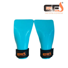 Load image into Gallery viewer, Rubber chalk free weight Lifting Grips
