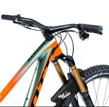 Load image into Gallery viewer, Carbon Pattern Bicycle Fender Portable Road Mountain Bike Mud Guard
