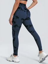 Load image into Gallery viewer, Women's Seamless Tie-dye Yoga Pants
